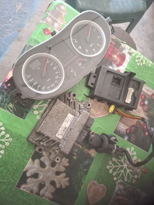 Kit pornire renault simbol 1.2 2011