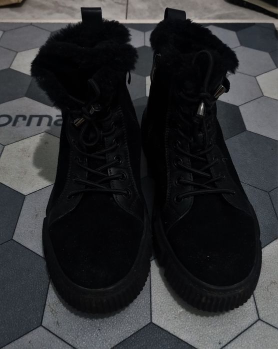 Ботинки женские зимние