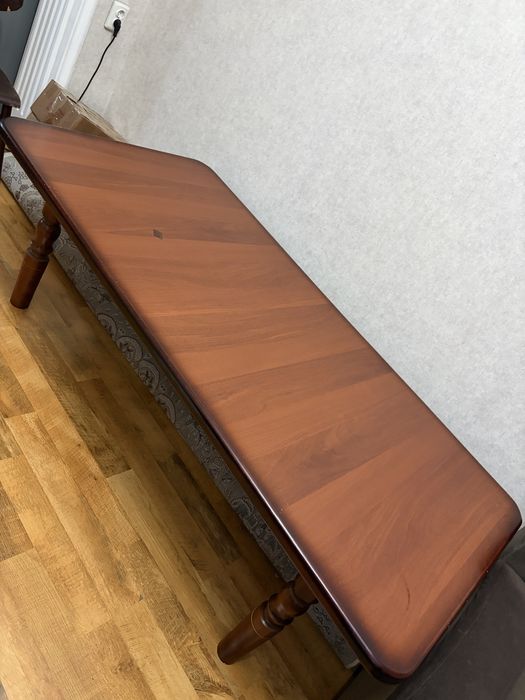 продается стол бу