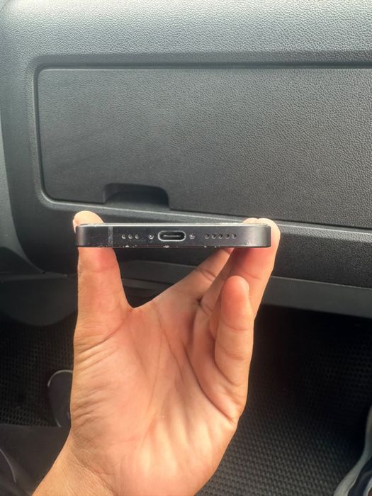 iphone 17е 100% емкость