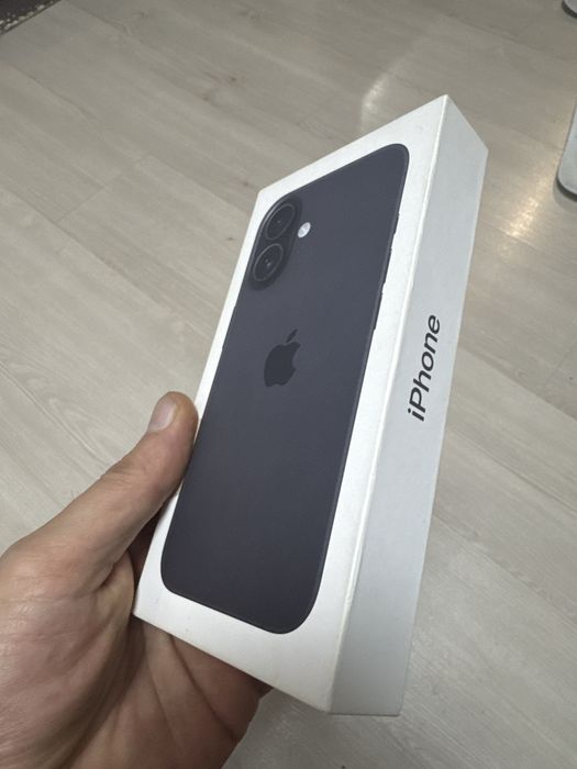 Vand Iphone 16 black 128gb