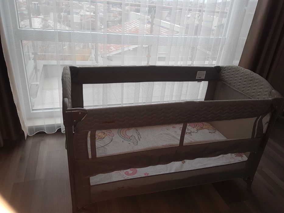 Кошара с падаща страна Chipolino - Мерида, цвят Пясък+матрак+протектор