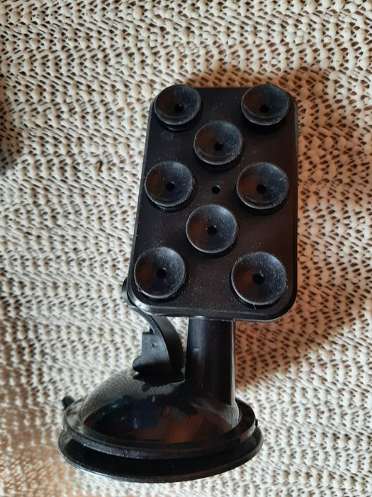 Suport telefon cu ventuze