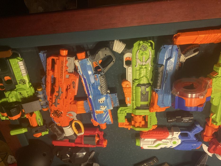 нерфы игрушечные бластеры