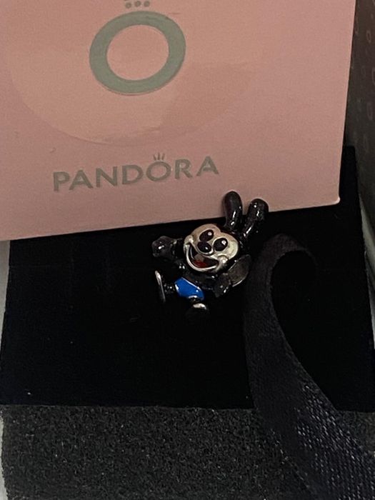 Pandora Pandantiv Disney Oswald Iepurele Norocos