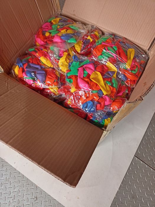 Продавам латексови балони 26 инча