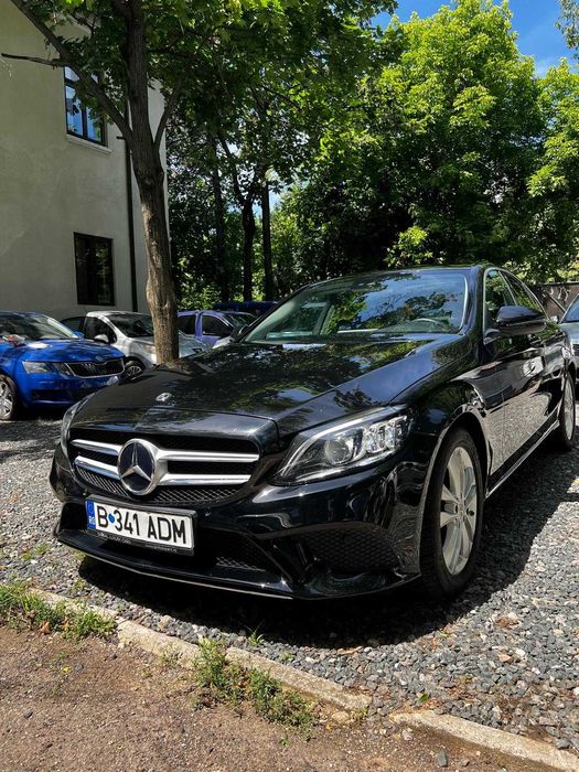 MERCEDES-BENZ C-Class 2019