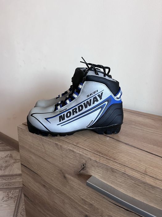Лыжные ботинки NNN крепление
