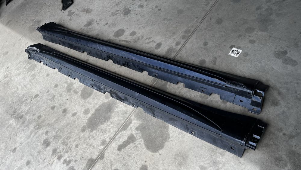 Комплект прагове ляв и десен Maserati Grecale 2023-