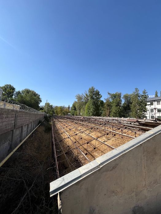 Продается участок 15 соток с теплицей в Ташкентской области