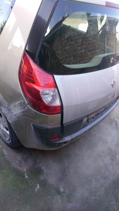 Рено Сценик 2 1.6 бензин 2007 на части