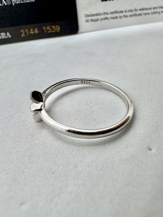 Сребърен пръстен с мойсанит (Диамант) 0.3 карата