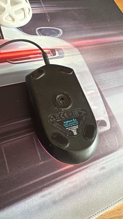 Mouse logitech G102