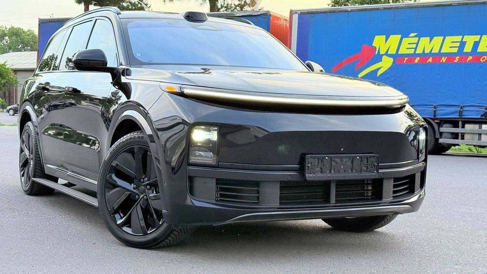 Lixiang L9 2024 кроссовер
