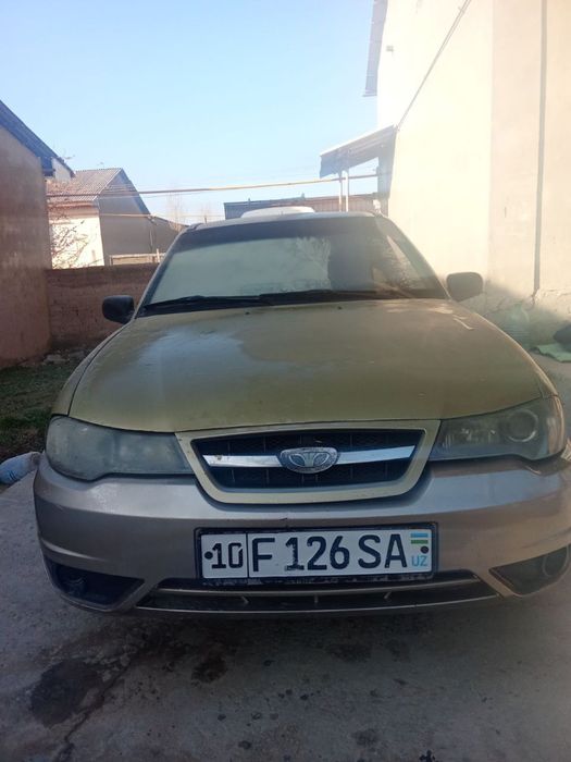 Нексия -2 сотилади