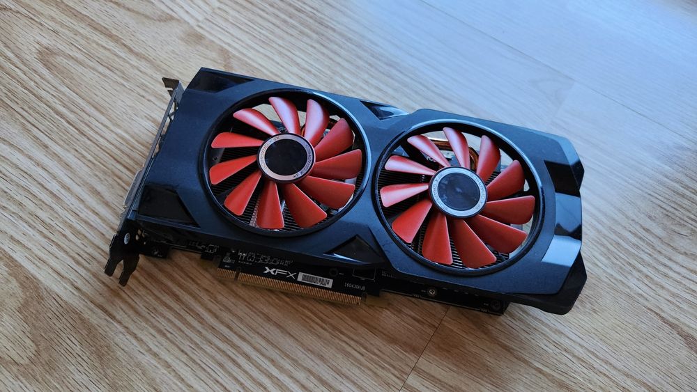 Placa video gaming AMD XFX RX 570 4GB GDDR5