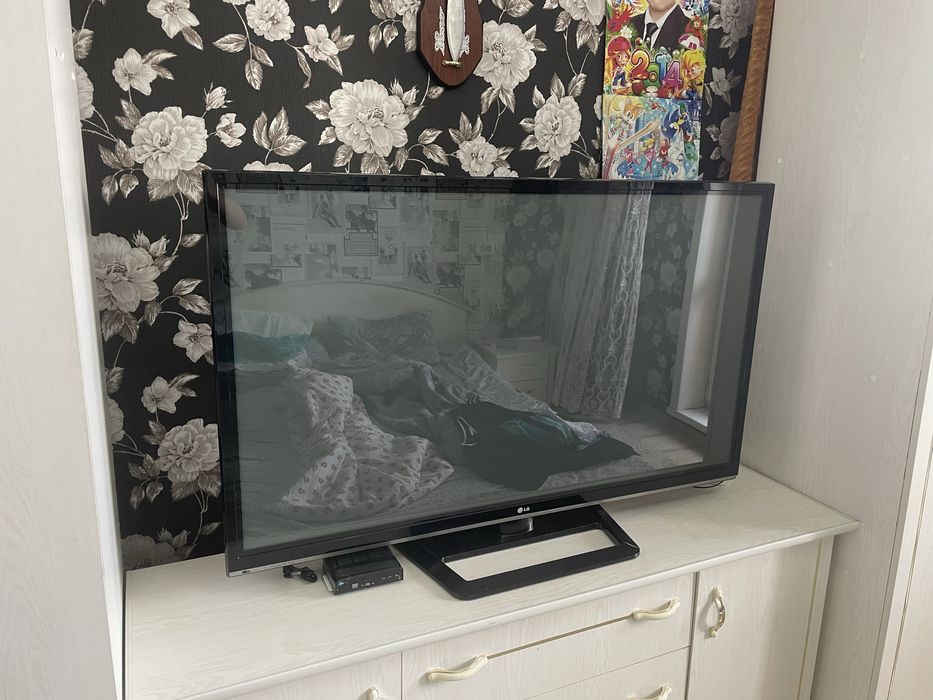 Плазменный телевизор LG