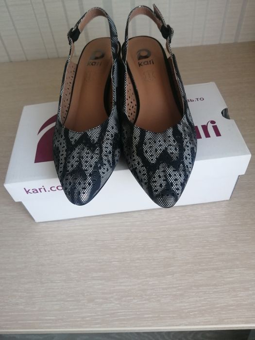 Кожаные летние босоножки