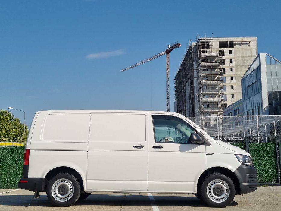 VW Transporter T6 2.0 TDI