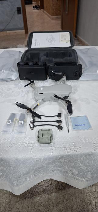 Дрон Dji mavic mini fly more combo  като нов!