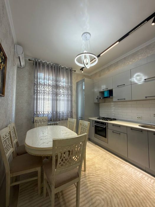 Яшнабадский р-он ЖК Ассалом Сохил 3-комнатная укомплектованая квартира