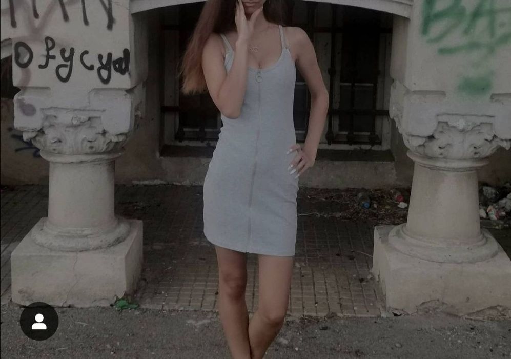 Rochie petrecere elegantă scurtă crem/gri+cadouri