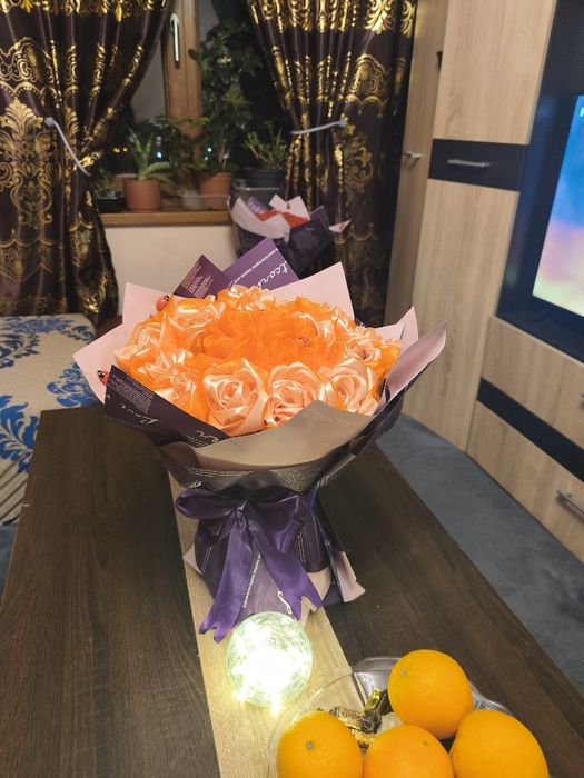 Vând Buchete de flori eterne de saten în Deva