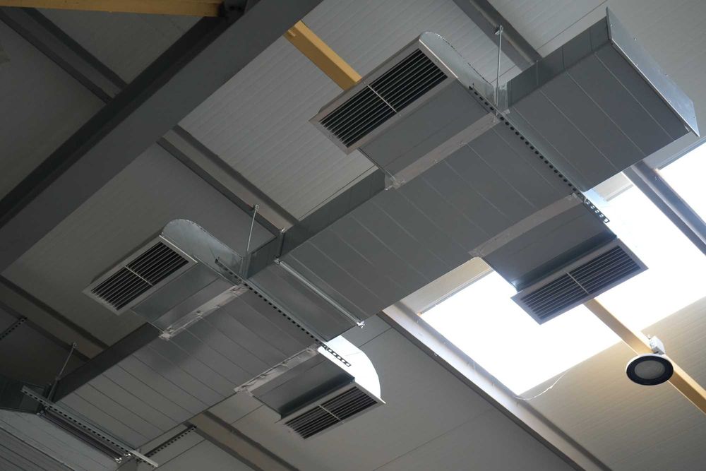 Дава се под наем Склад в с. Мокрище, Област Пазарджик - 1800 кв.м за 9180 € - Снимка #4