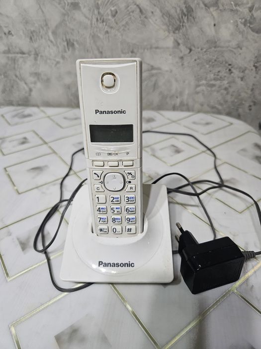 Продам беспроводной домашний телефон Panasonic
