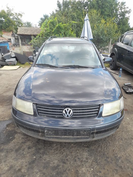 Far/faruri stanga/dreapta Vw Passat B5 an 1997-2001