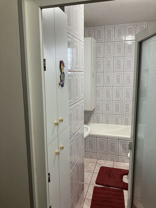 apartament doua camere complet mobilat , centrala si aer conditionat