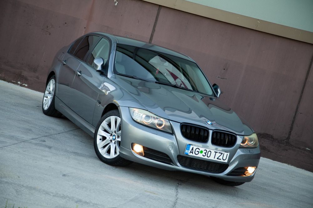 BMW Seria 3 2010 — imagine 1