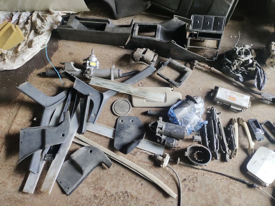 Продам разные запчасти на Ауди 80 б3