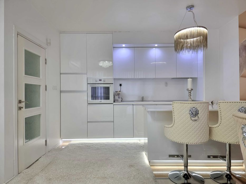 Дава се под наем Тристаен апартамент в София, Кръстова вада - 103 кв.м за 1000 € - Снимка #5