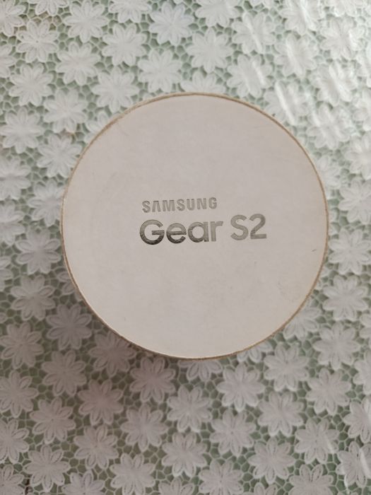 часы Samsung gear s2