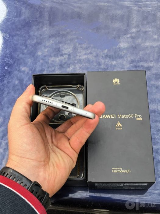 Huawei mate 60 pro 12/512
