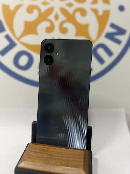 Распродажа телефонов