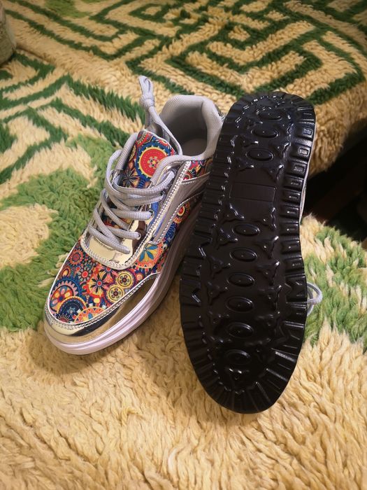 Дамски обувки 38 номер