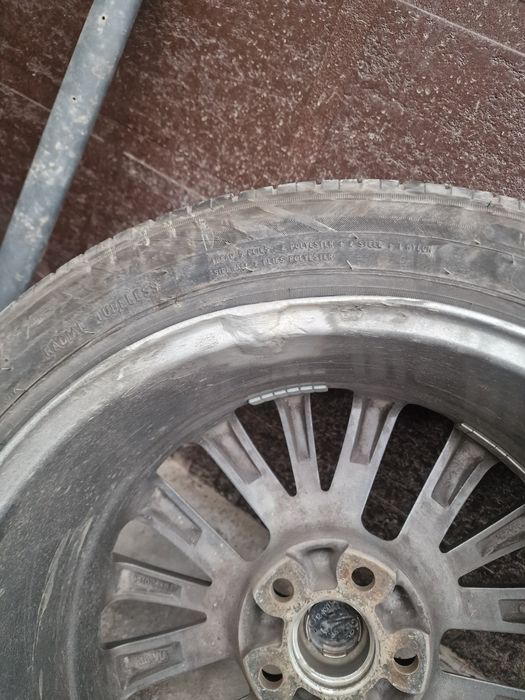 Диски вместе с шинами 18 размер