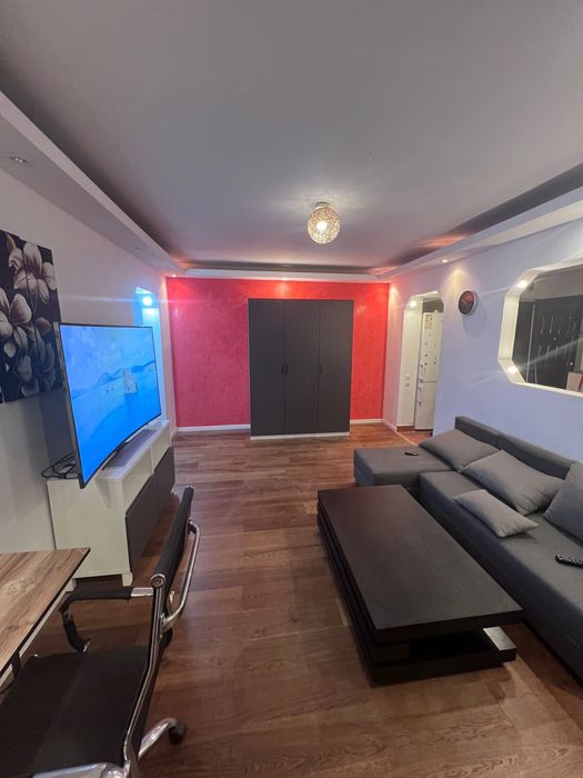 Drumul Taberei, Favorit, 2 camere (5 minute de AFI)