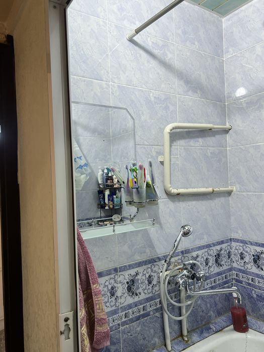 2 xonali uy sotiladi