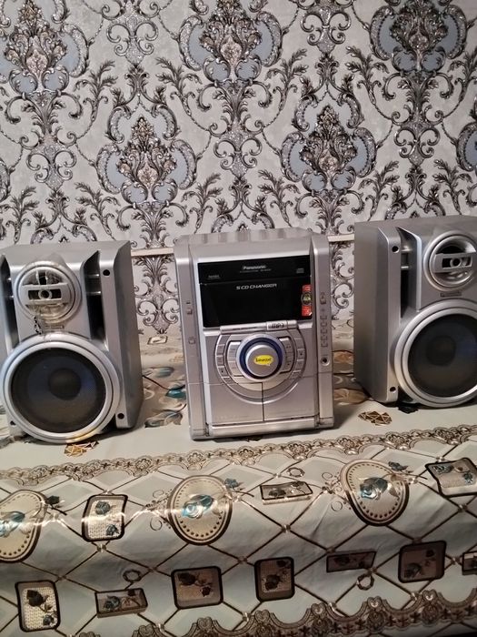 Центр ва телевизор артел32 сотилади