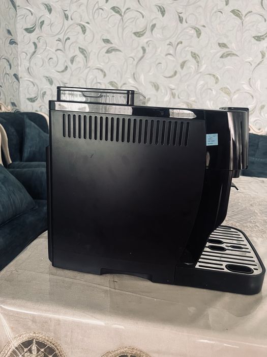 Кофемашина delonghi