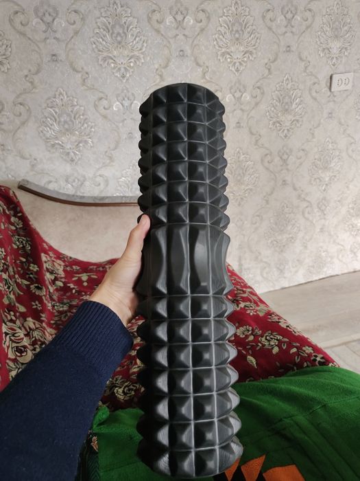 Массажный валик продам