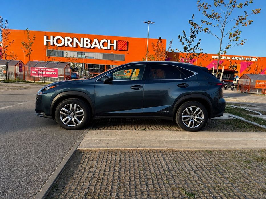Lexus Seria NX