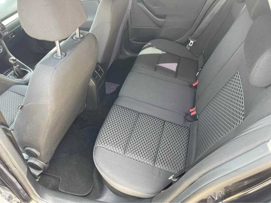 VW Golf VI 1.6 TDI,Klima, navigatie,pilot automat