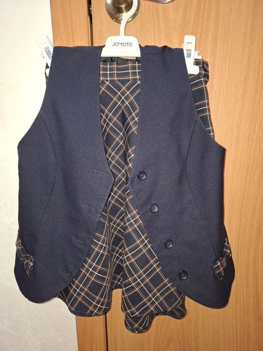 Школьная форма на девочку. Размер 146СМ