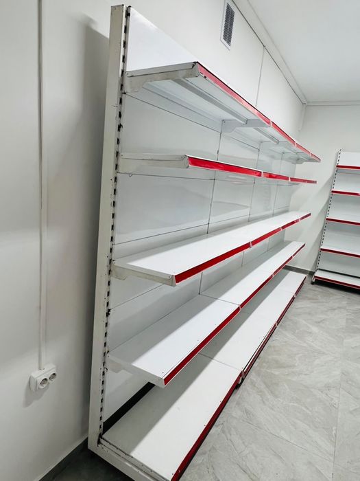 Витринные полки белые