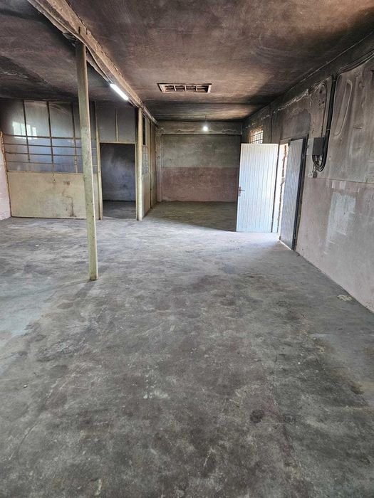 Inchiriere spatii depozitare