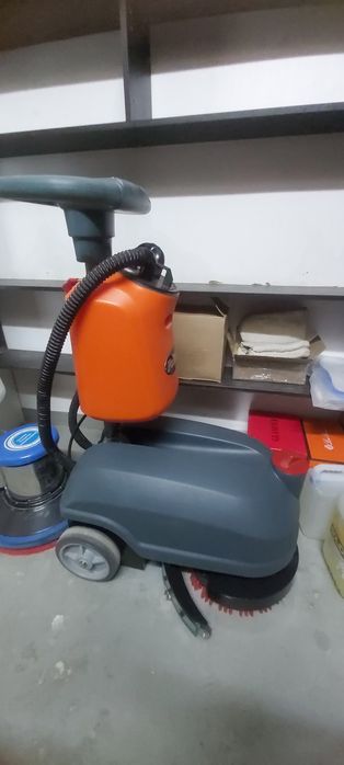 Мини машинка с Аккумулятором